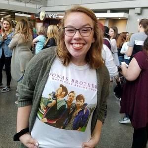 Meet your Posher, Melanie